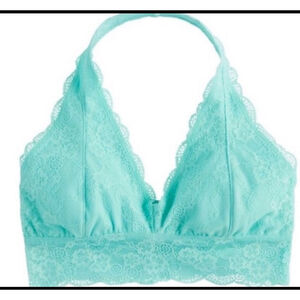 NWOT MAIDENFORM BRALETTE-MEDIUM